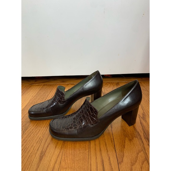 Naturalizer Leather Closed Toe Platform Heels Brown Size 7 - Picture 1 of 5